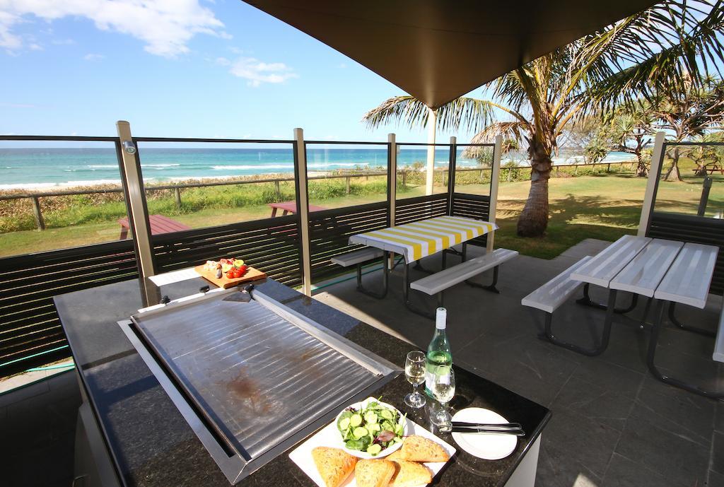 San Simeon Beachfront Apartments Tugun Gold Coast Exterior foto